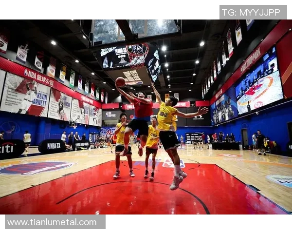 广州篮球队在挑战赛中以64分稳居积分榜首位,展现强劲实力